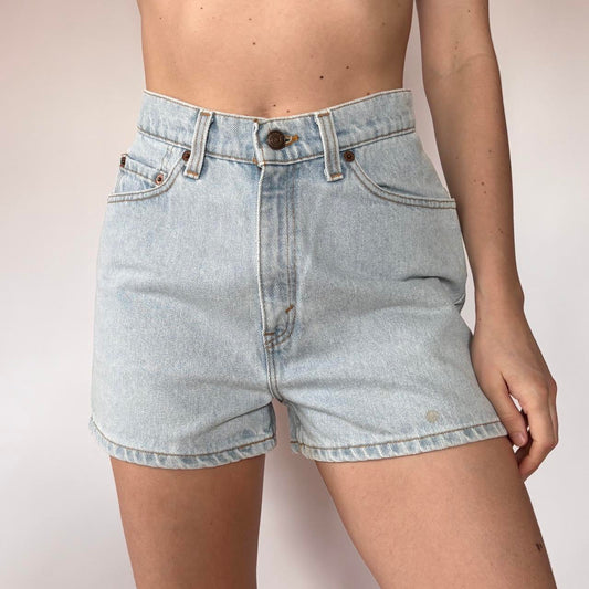 Levi’s 90s 512 Jean Shorts (S)