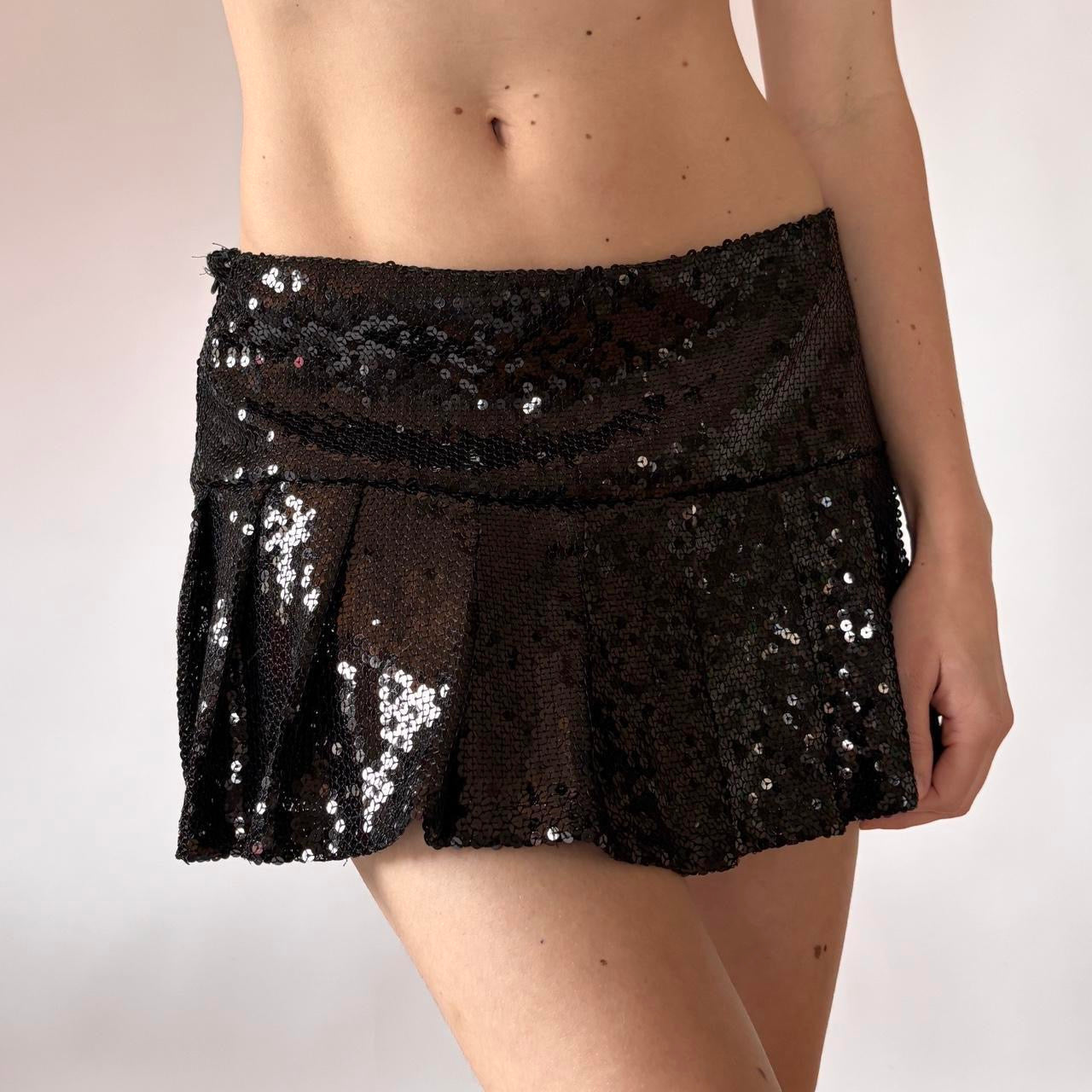 Y2K Pleated Sequin Mini Skirt (M)