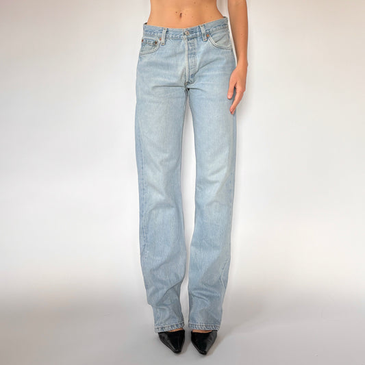 90s Levi’s 501s (S)