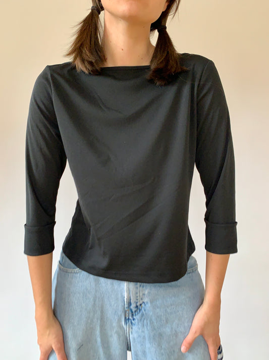 Vintage 1990s Dragon Top (M)