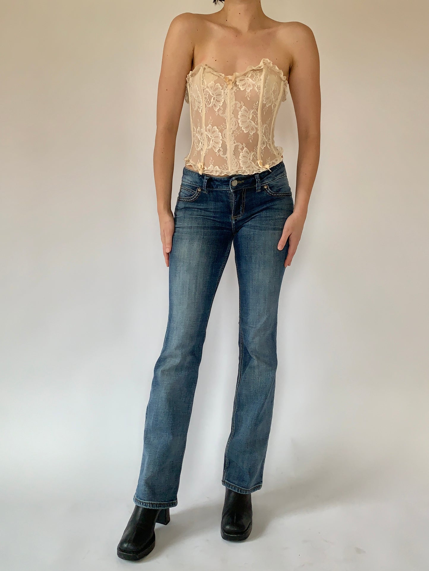 Y2K Wrangler Jeans - Small