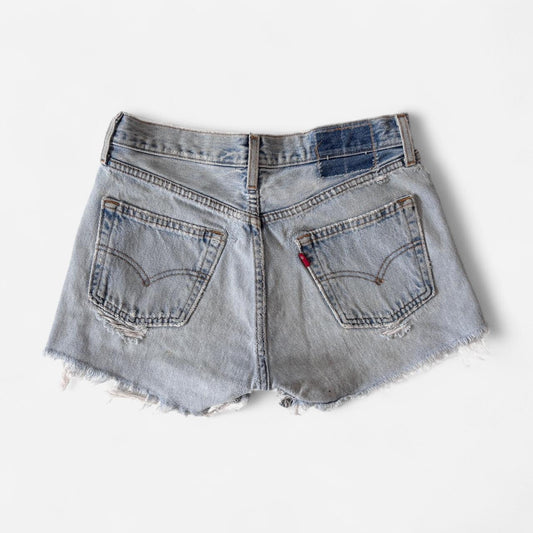 Levi’s 90s Cutoff 501 Denim Shorts (S)