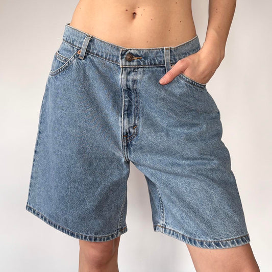 Levi’s 90s 950 Jean Shorts (L)