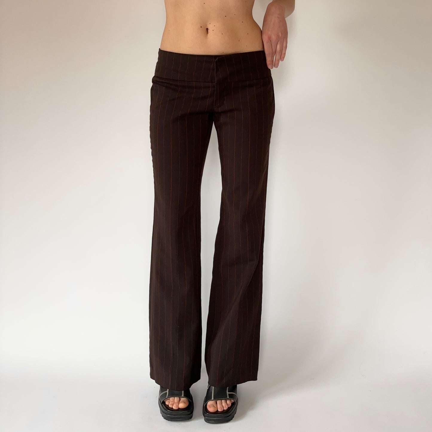 2000s Corpcore Pinstripe Trousers (S)