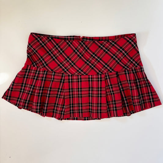 Y2K Pleated Plaid Mini (S/M)