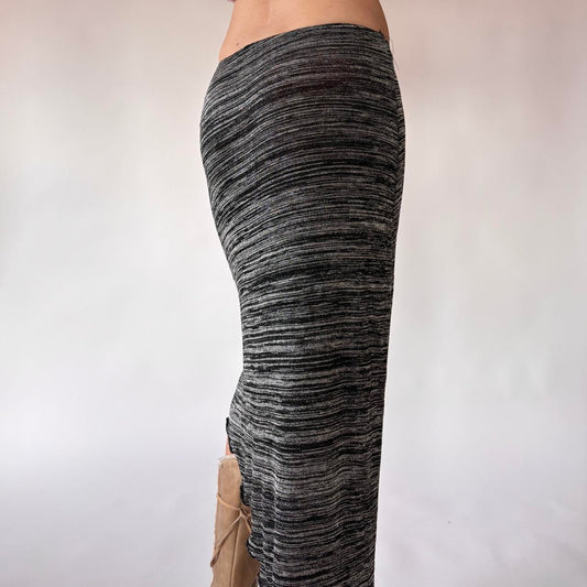 Y2K Asymmetrical Knit Skirt (S)