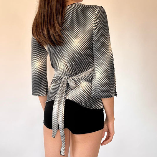 Y2K Trippy Top (S/M)