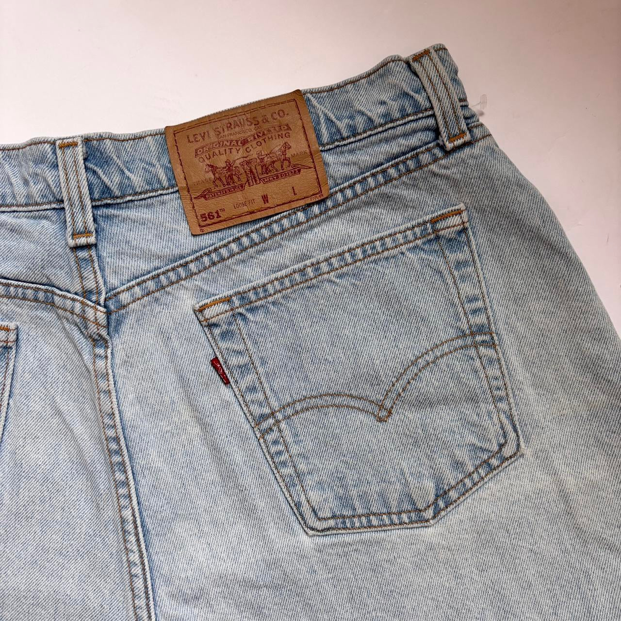 Levi’s 90s 561 Jean Shorts (XL)