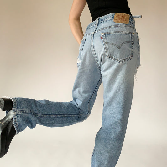 Vintage Grunge Levi’s 501s (M/L)