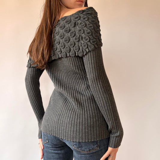 Y2K Rollover Off Shoulder Knit Top (S/M)