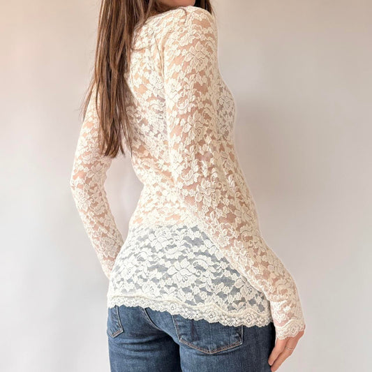 Y2K Ivory Lace Longsleeve Top (S)