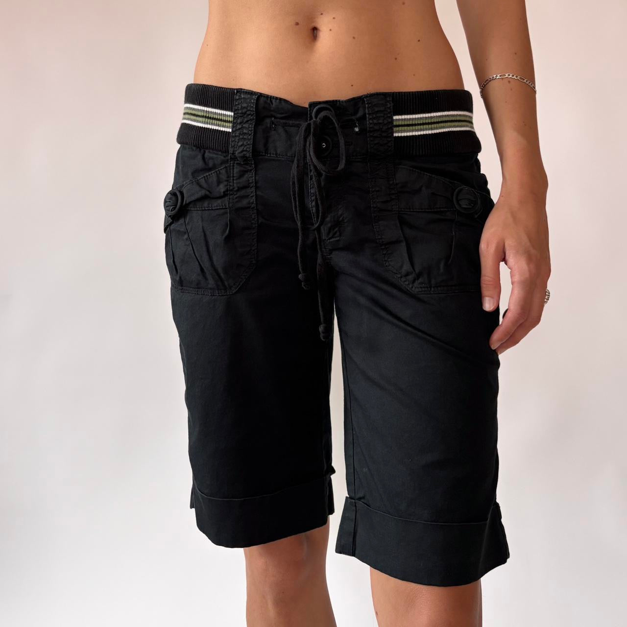 Y2K Cargo Shorts (S/M)