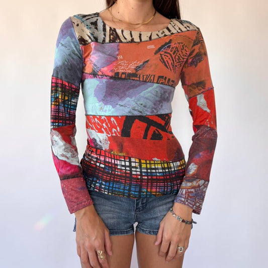 French Y2K Graphic Top (S/M)