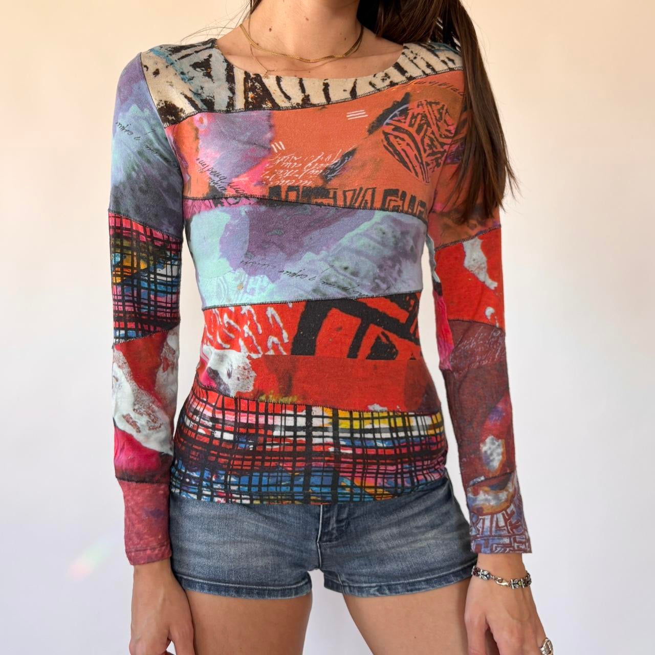 French Y2K Graphic Top (S/M)