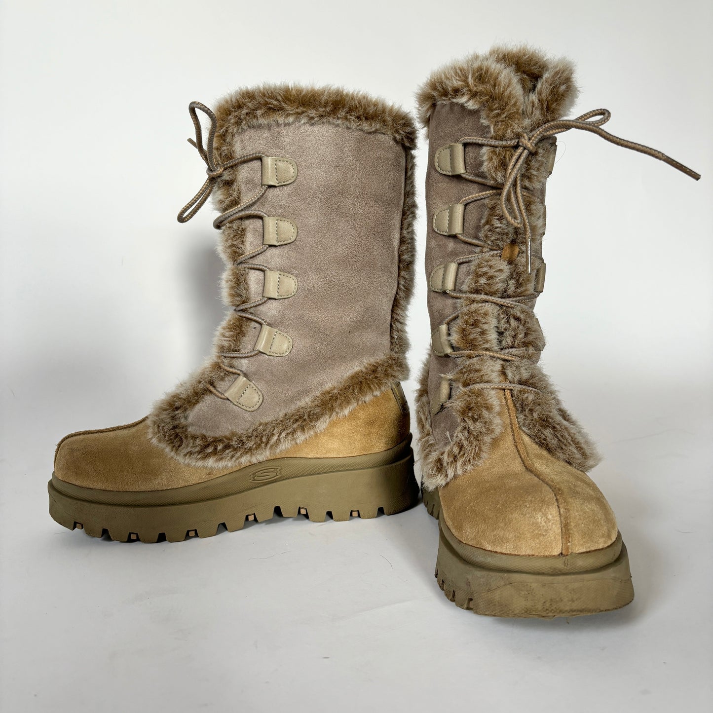 Skechers Lace-Up Boots (7.5)