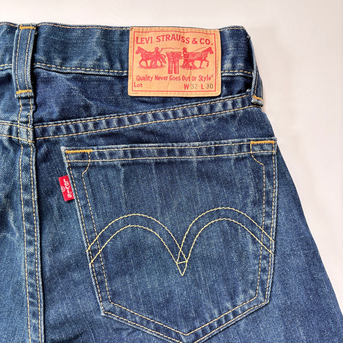 Levi’s 2000s Wide Leg Jeans (L)