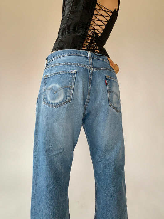 Levi’s 501s - Large