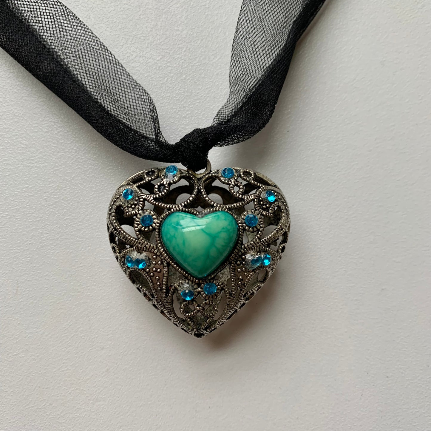 Vintage Puffy Heart Necklace