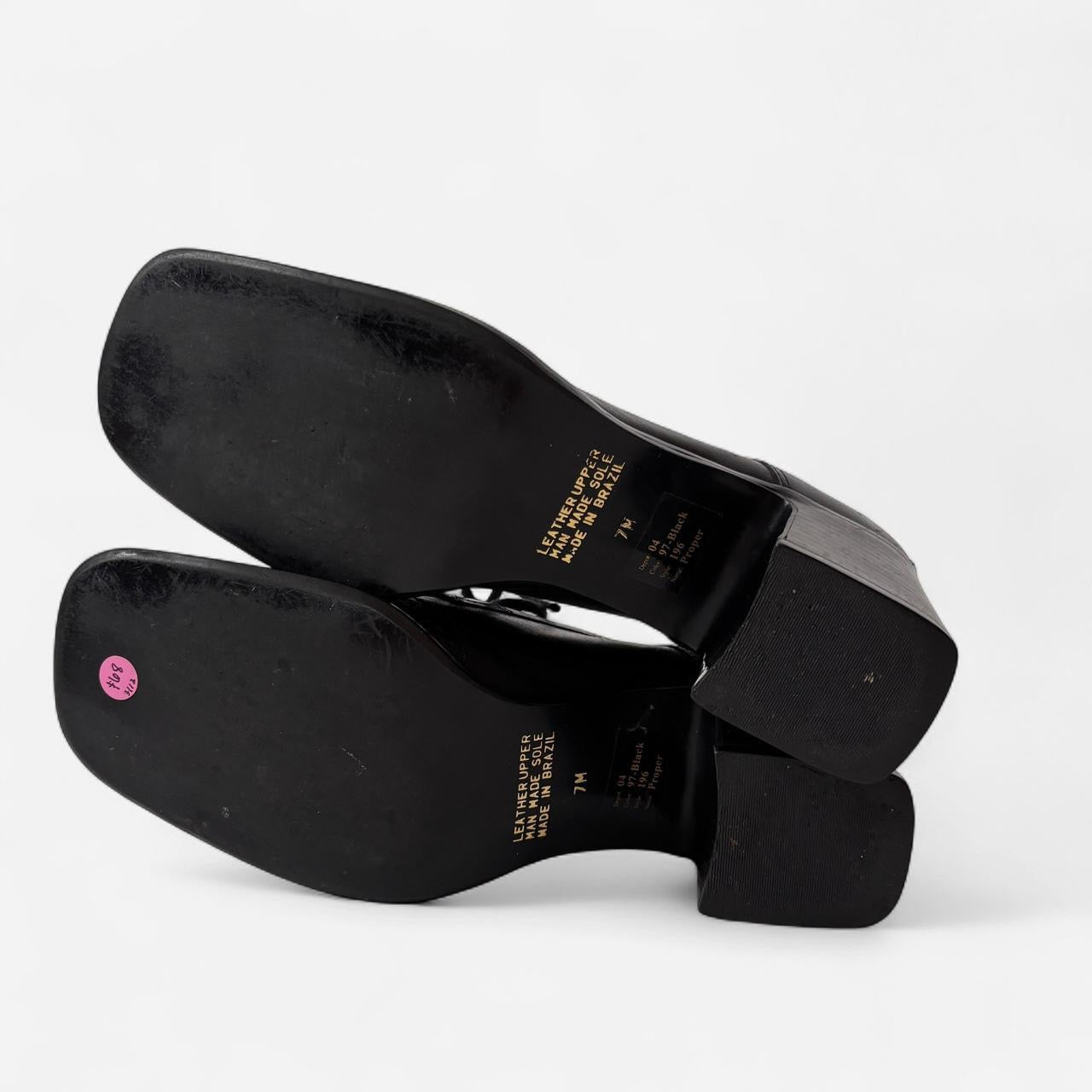 90s Heeled Leather Oxfords (7)