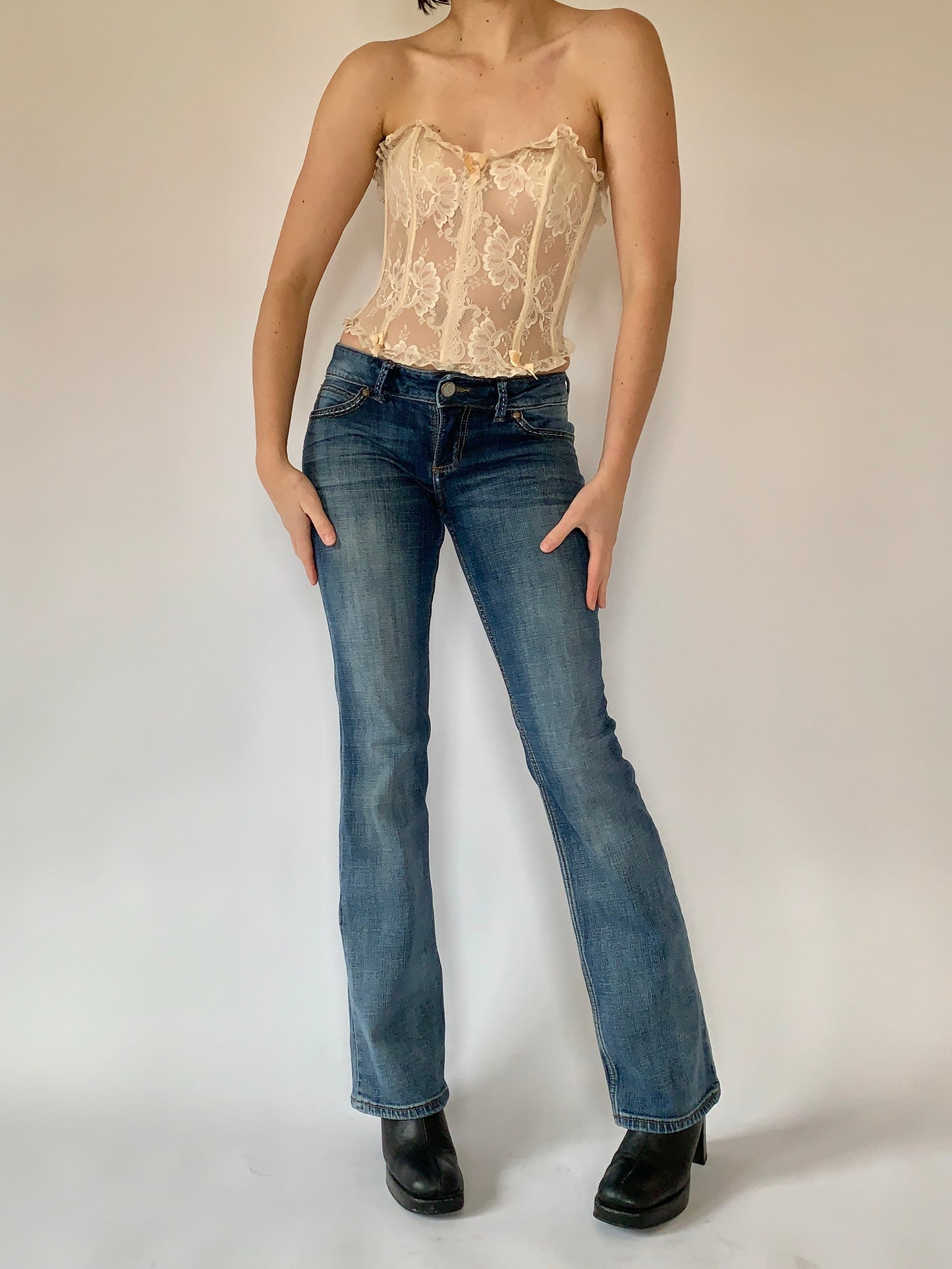 Y2K Wrangler Jeans - Small