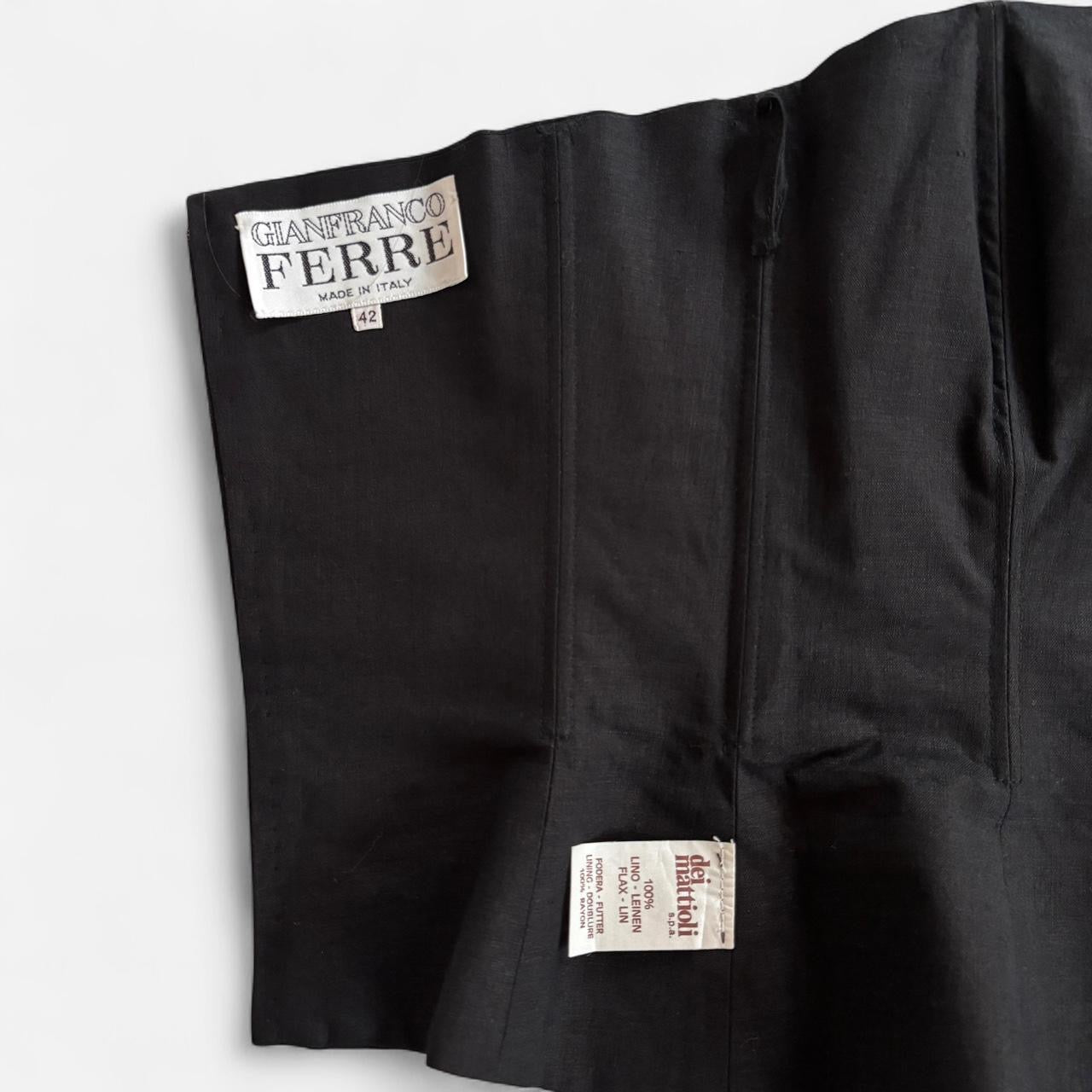 90s Italian Linen Structured Top (S)