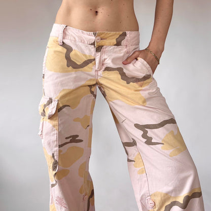 Y2K Pink Camo Low Rise Cargos (S)