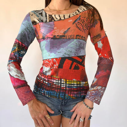 French Y2K Graphic Top (S/M)