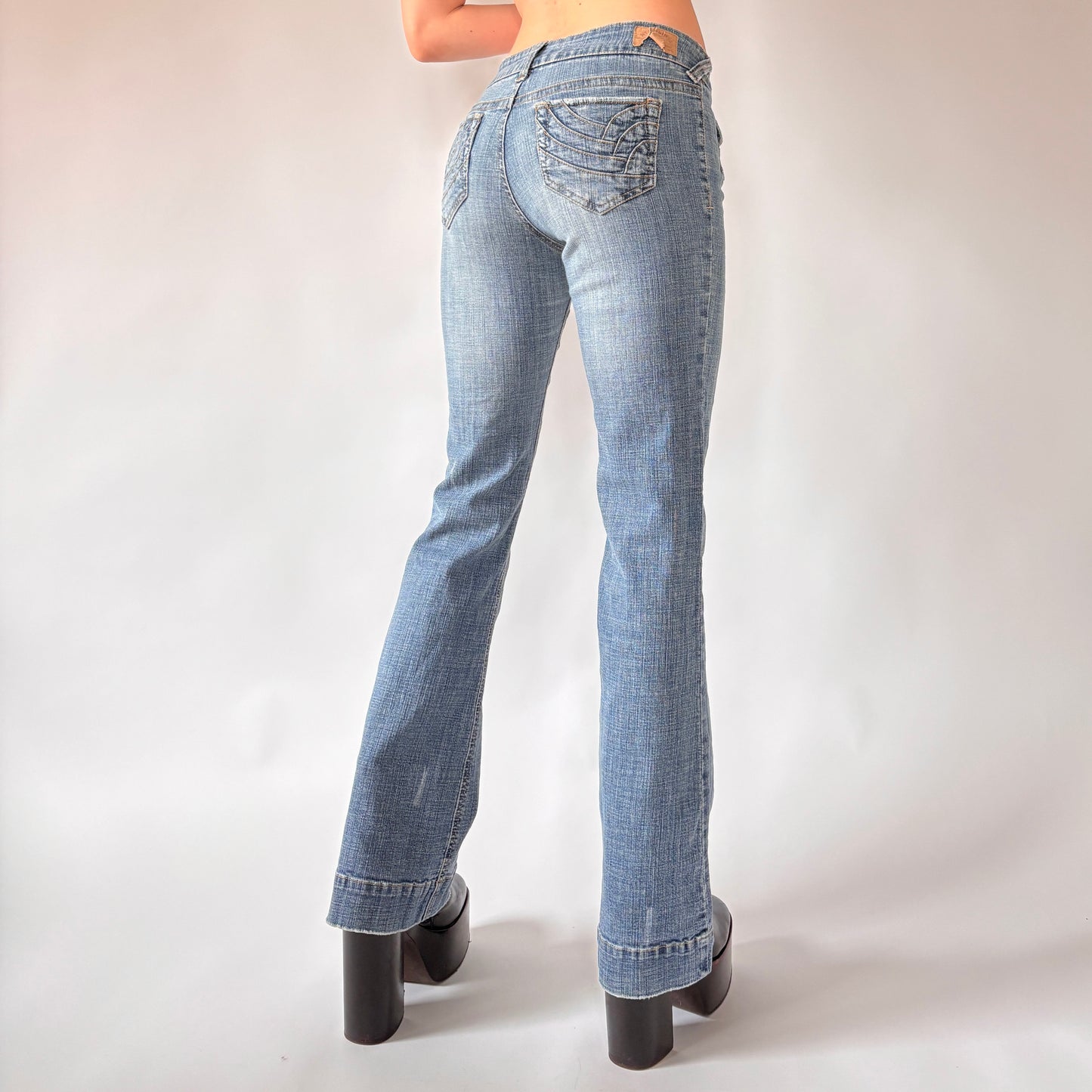 Y2K Low Rise Flare Jeans (XS/S)
