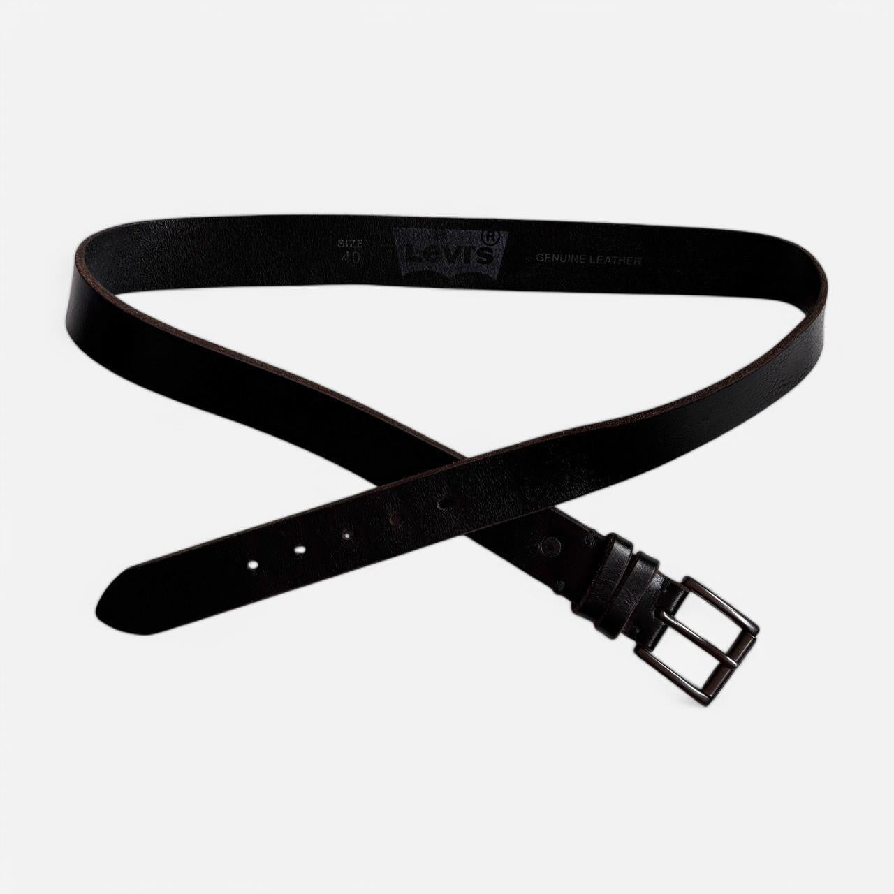 Levi’s Black Leather Belt (XL)