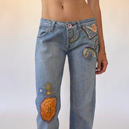 Y2K Embroidered Jeans (M)