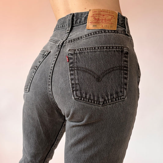 Levi’s 90s 501 “For Women” Jeans (S)