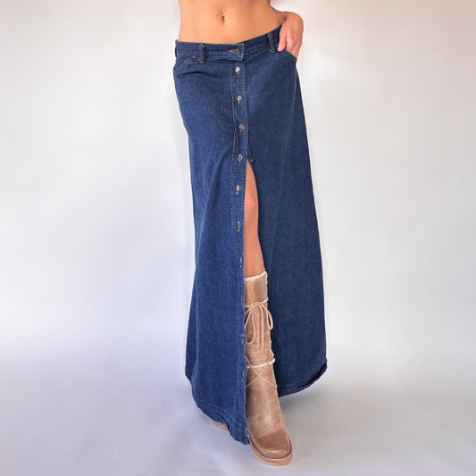 70s Levi’s Denim Maxi Skirt (S/M)