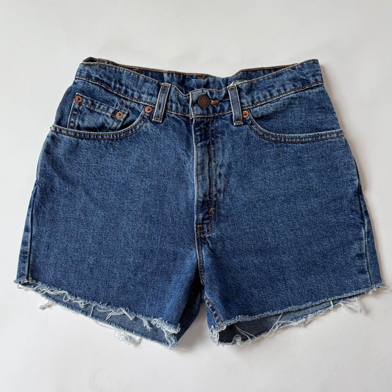 Levi’s 90s Cutoff Shorts (S)