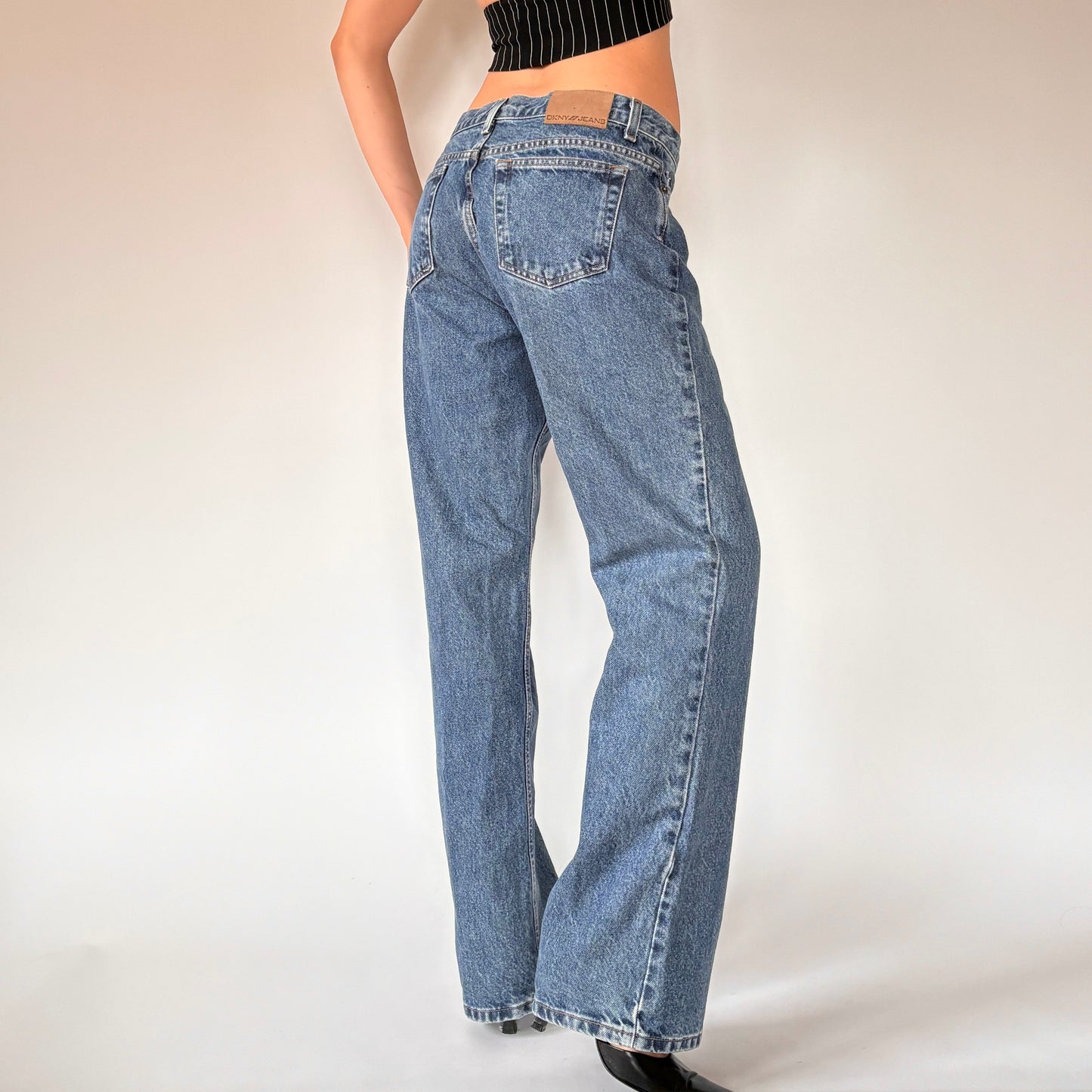 DKNY 90s Bootcut Jeans (S/M)