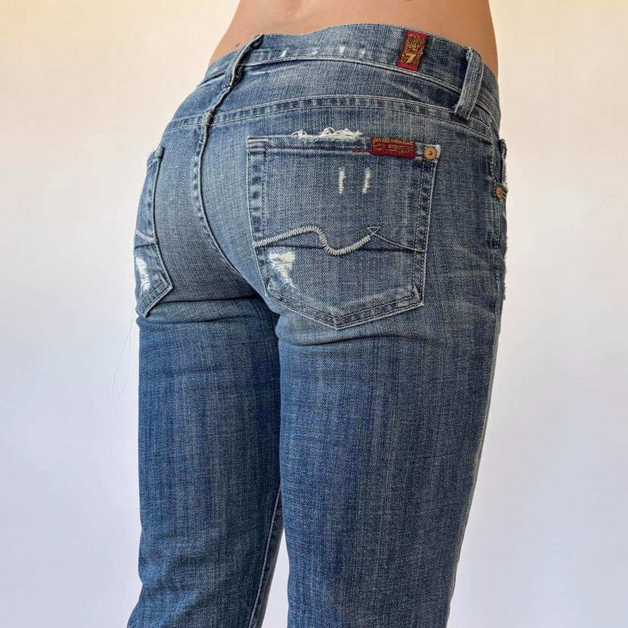 2000s Low Rise Seven Capris (XS)