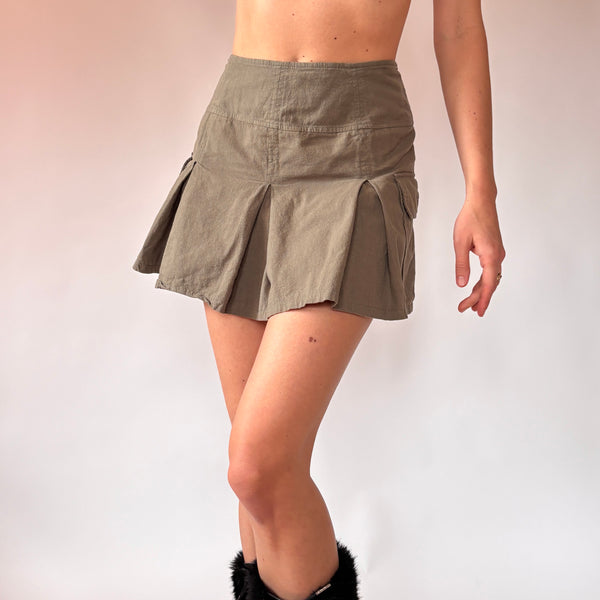 2000s Cargo Mini Skort (M)