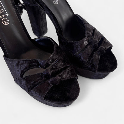 Noir Velvet Platform Pumps (9)