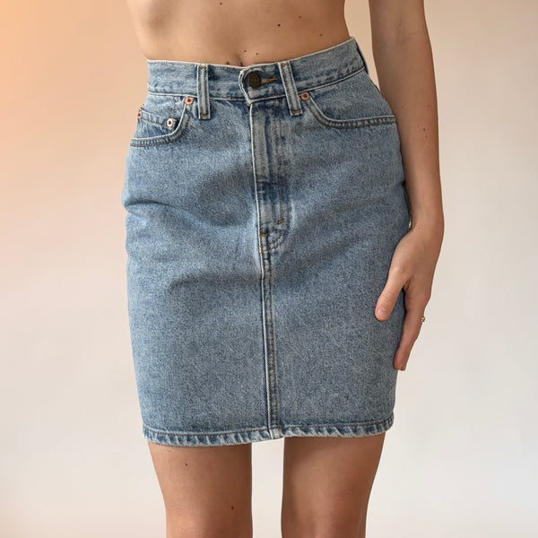 Levi’s 80s Denim Skirt (XS)