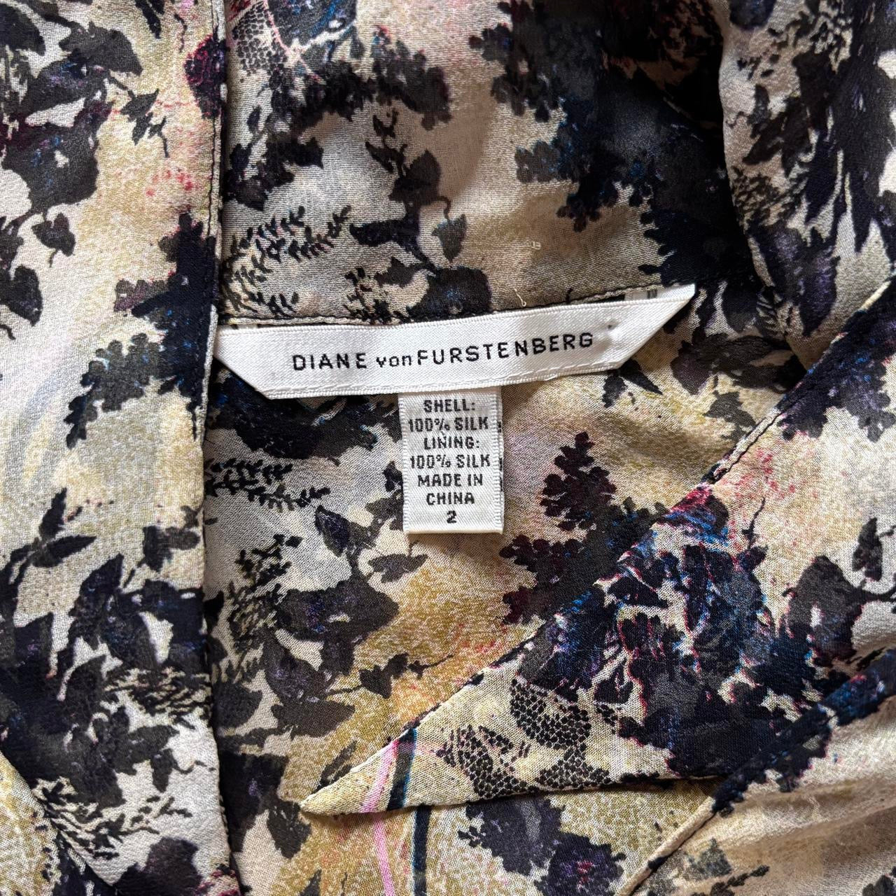 Diane Von Furstenberg Silk Blouse (S)
