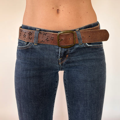 Y2K Leather Floral Cutout Belt (M)