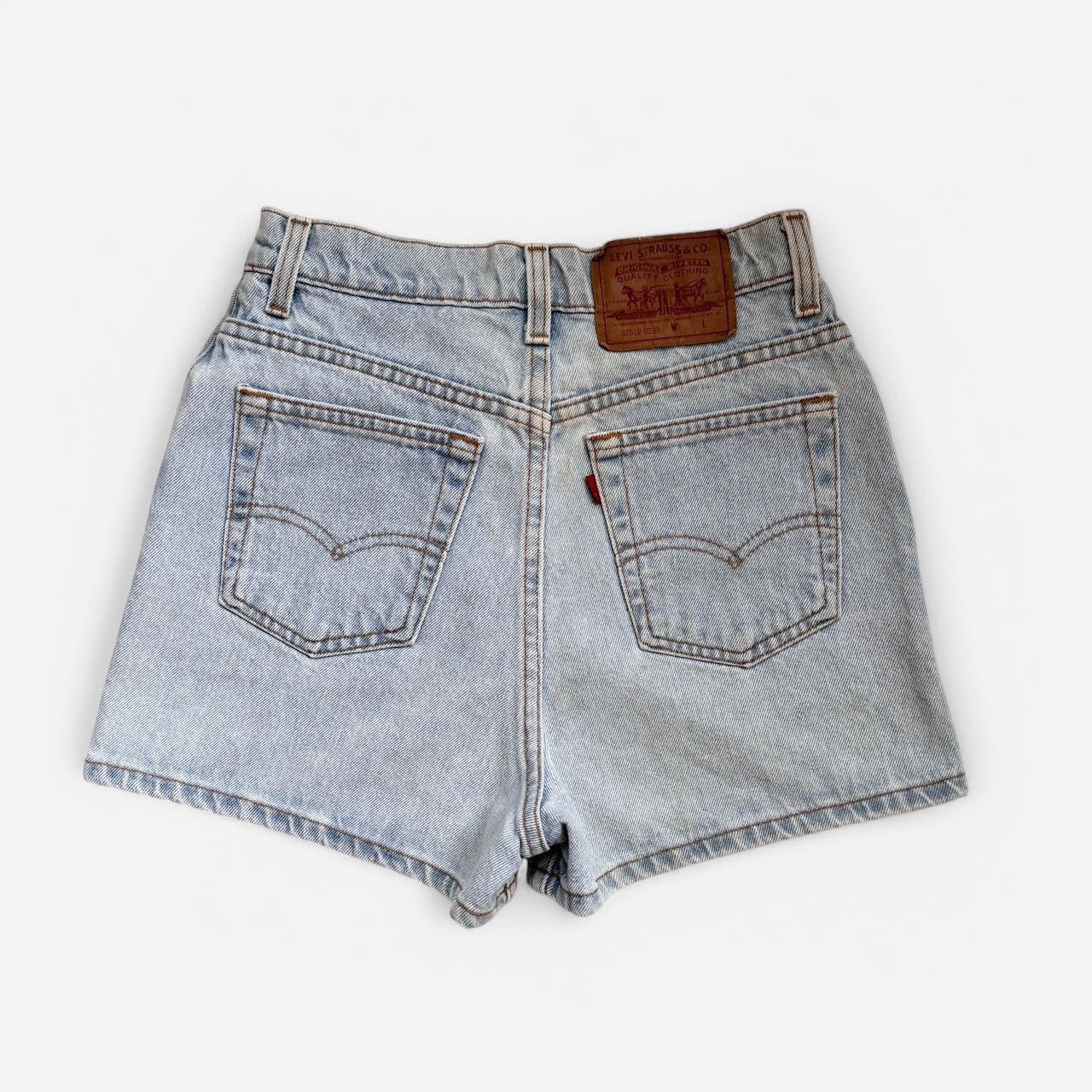 Levi’s 90s 512 Jean Shorts (S)