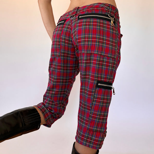 90s Plaid Mallgoth Shorts (M)