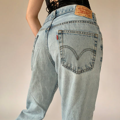 2000s Levi’s 505s (M)
