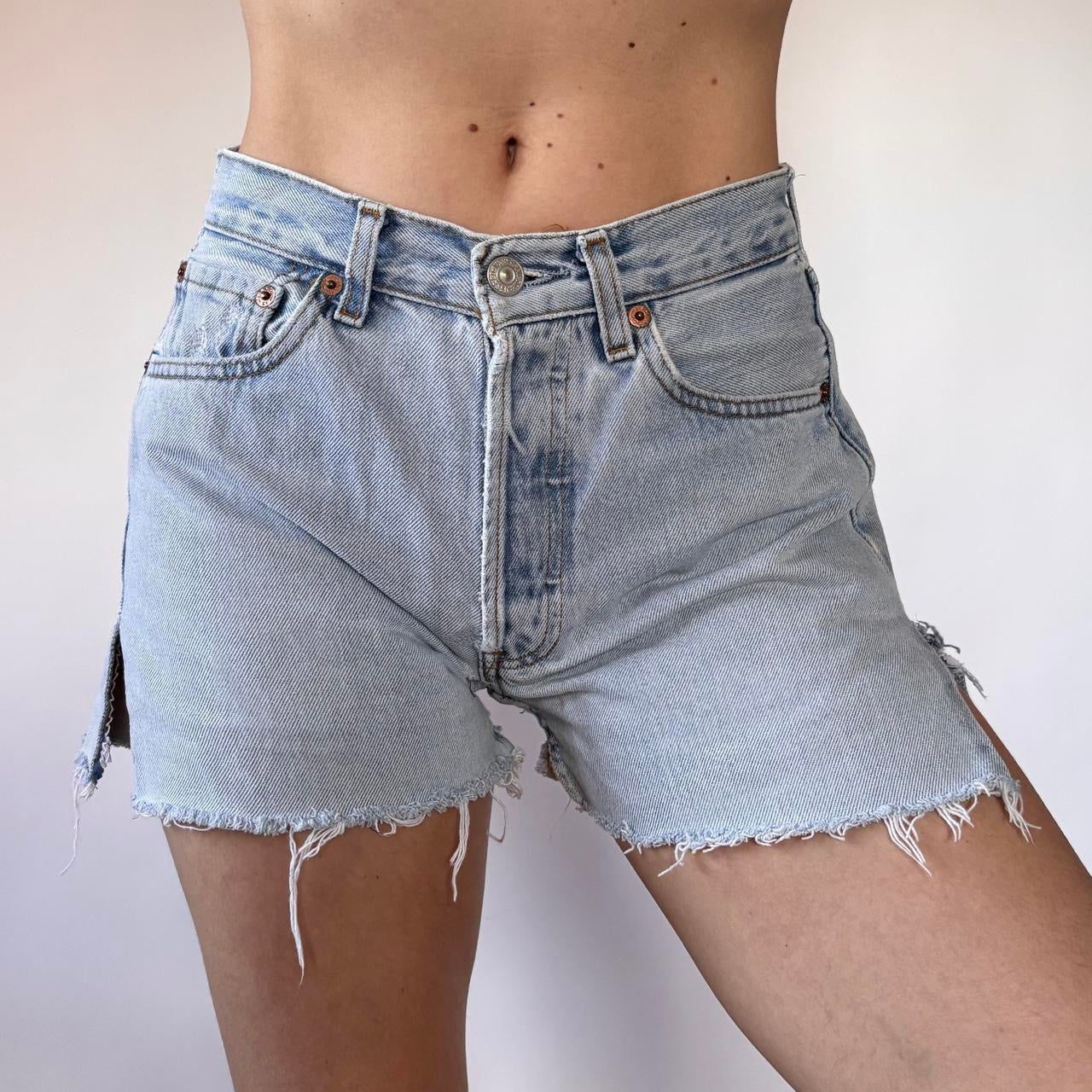 Levi’s 90s 501 Cutoffs (XS)