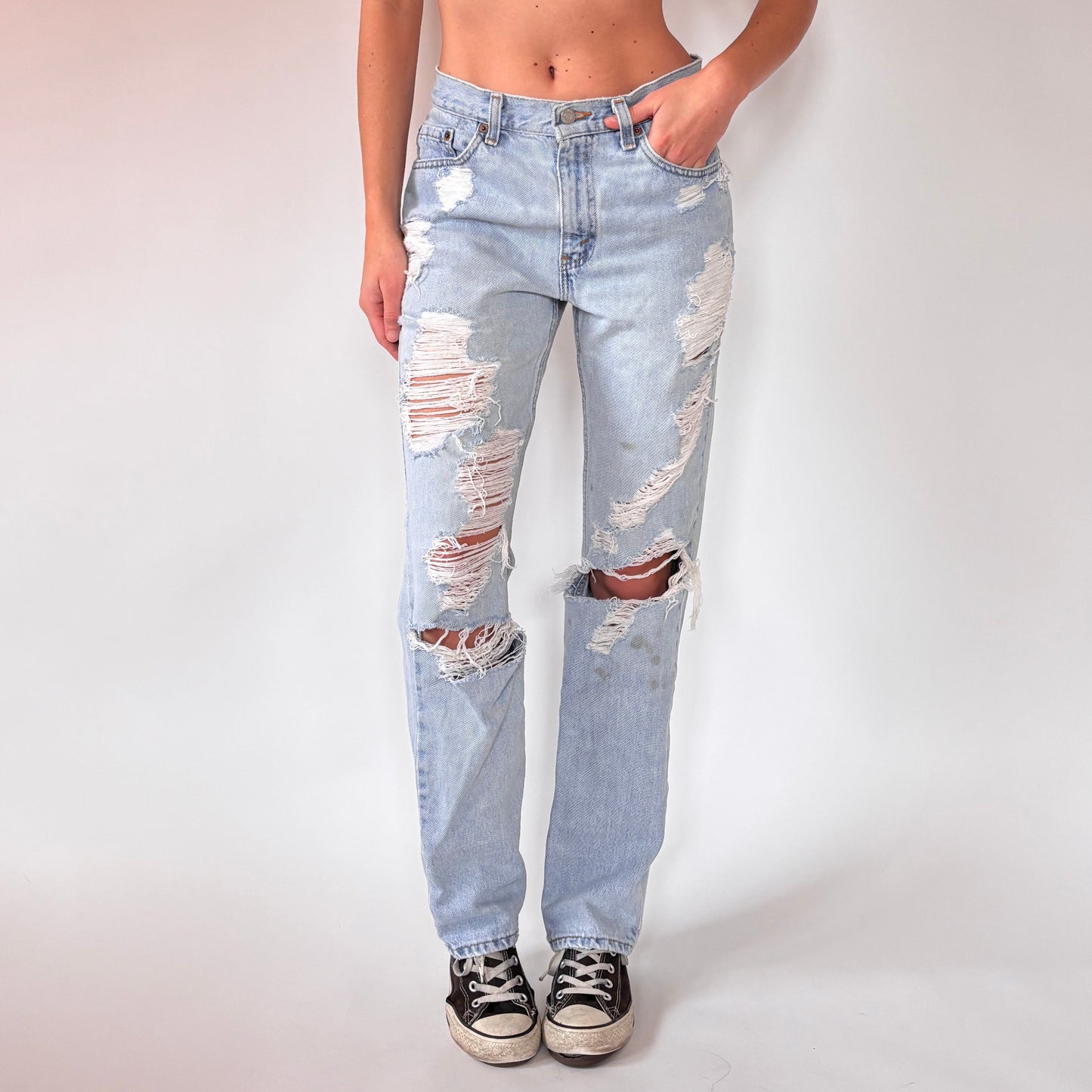 Levi’s 90s Distressed 505 Jeans (S/M)