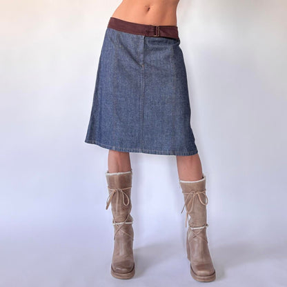 Y2K Belted Denim Skirt (M)