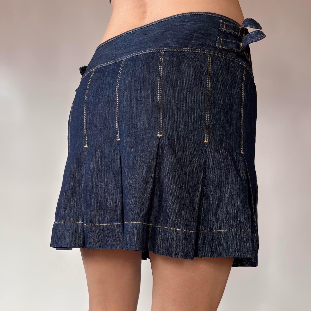 Y2K Pleated Denim Mini Skirt (S/M)
