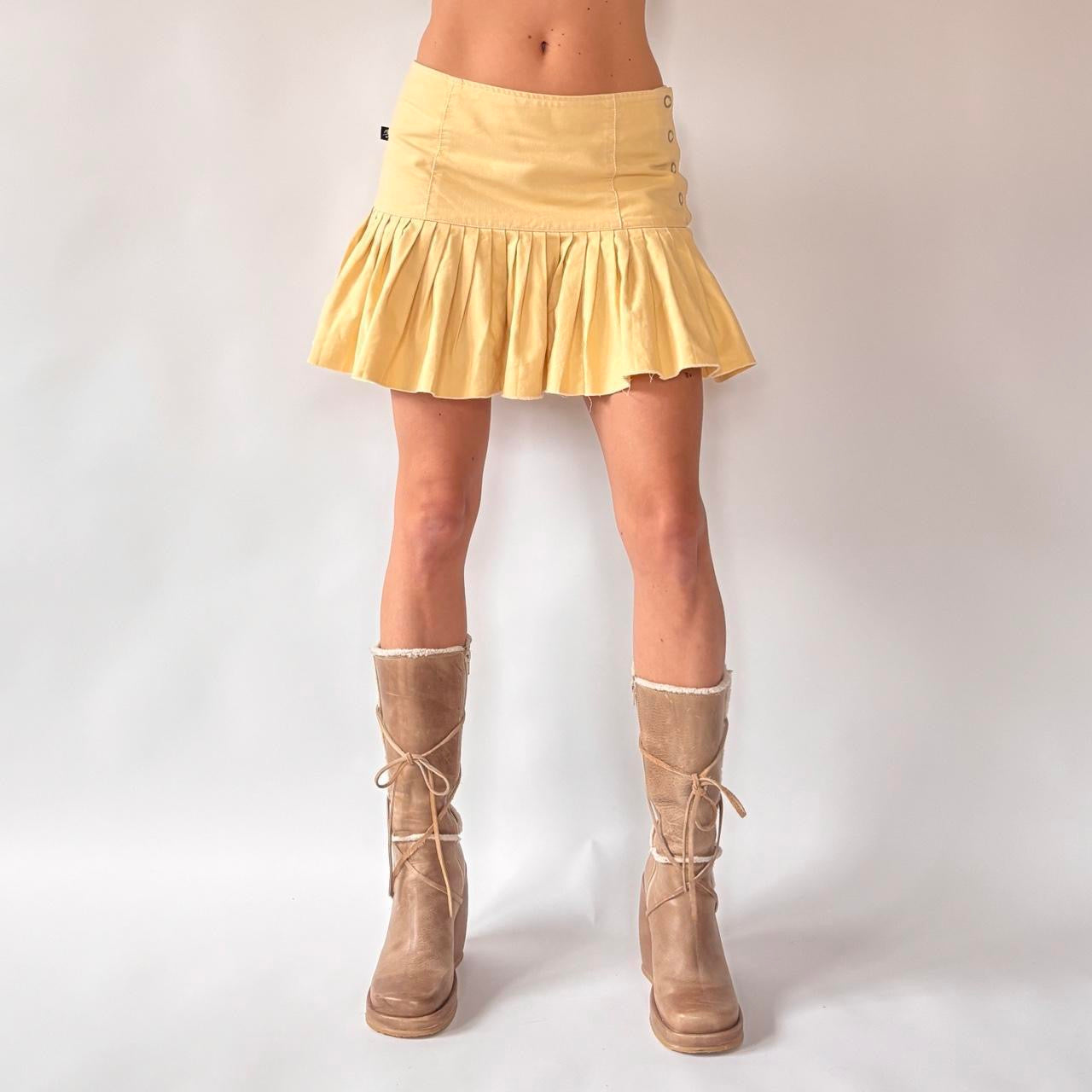 Y2K Pleated Mini Skirt (S/M)