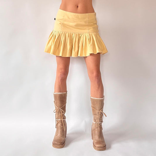 Y2K Pleated Mini Skirt (S/M)