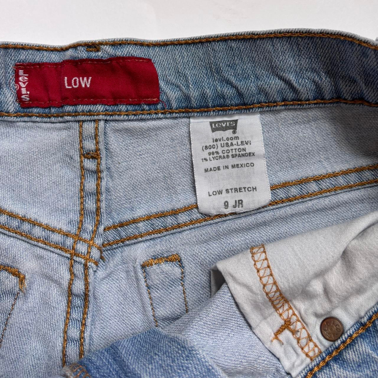 Levi’s Y2K Jean Shorts (S)